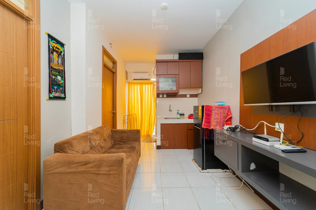 RedLiving Apartemen Cinere Resort - Gold Room