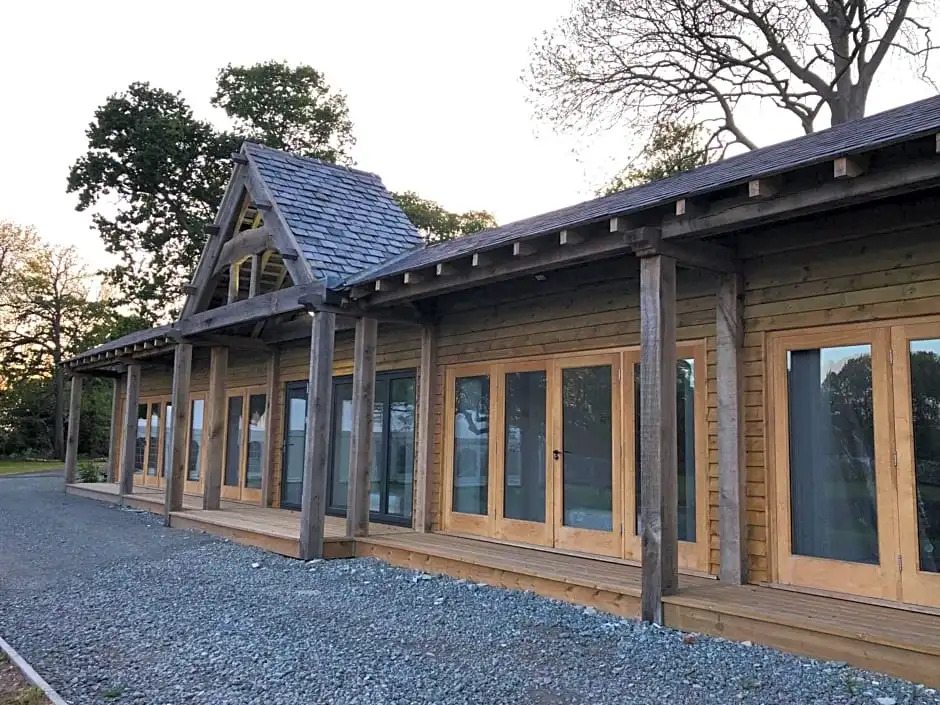 Whitehall Estate Lodges