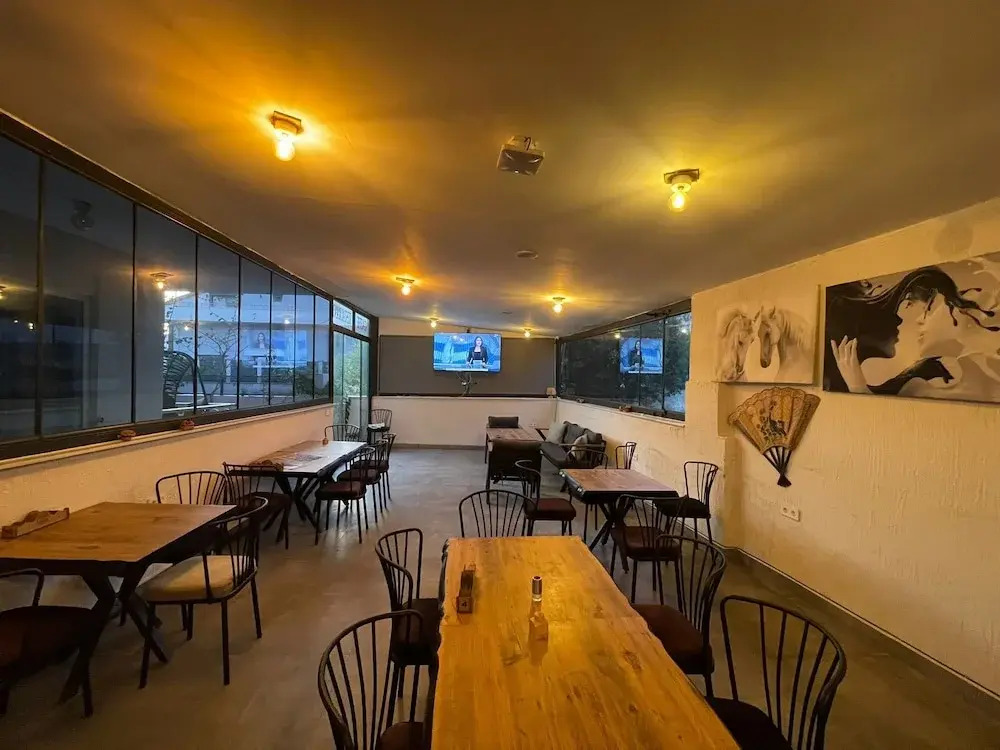 Lara Bella Hotel