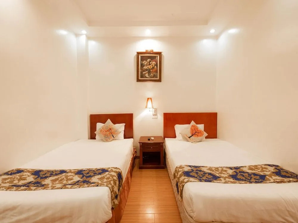 OYO 1114 Lucky Hotel