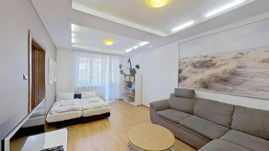 2 separate BD apt very close to the city centre