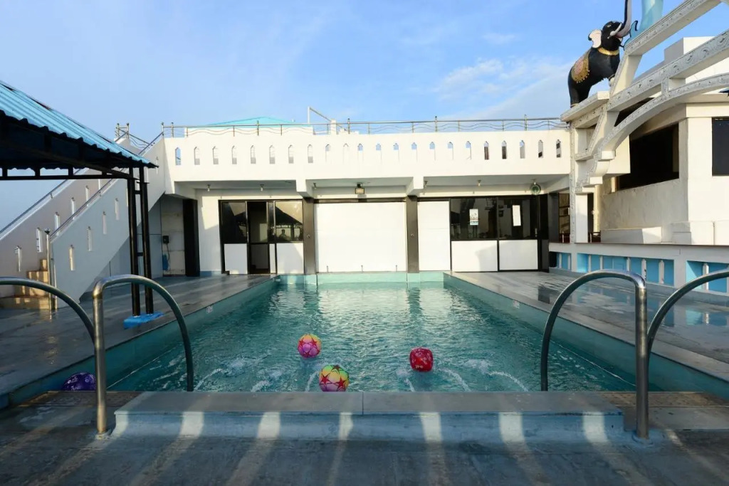 Hotel Tri Sea