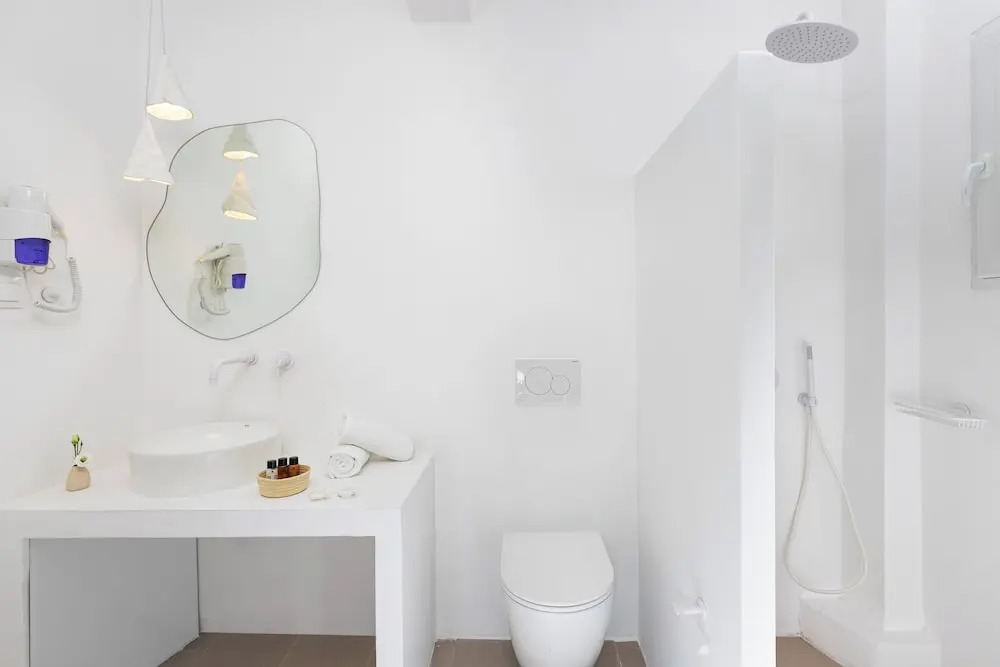 Отель Voca Hotel & Suites