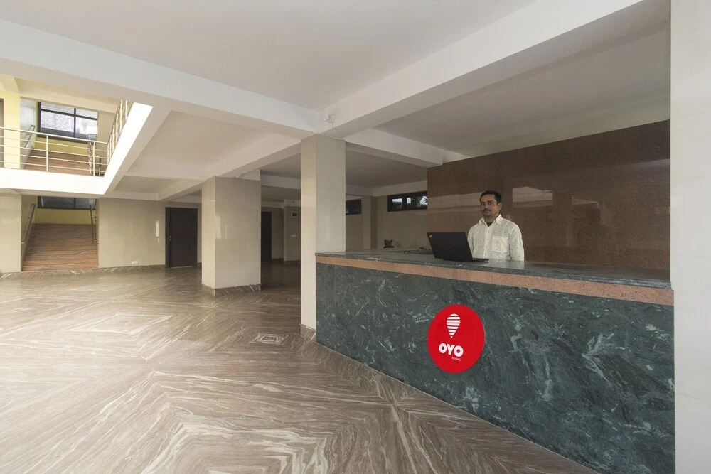 OYO 10696 Hotel Jagat