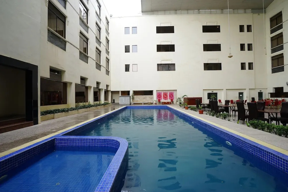 Aglow Hotel Harbor Bay Batam