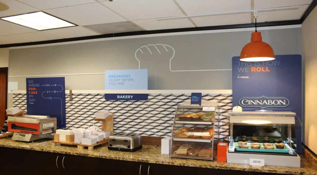 Holiday Inn Express Forsyth by IHG
