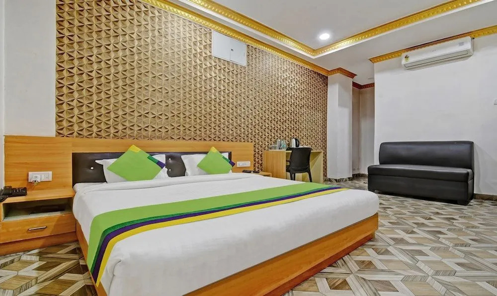 FabHotel RDGR Saalt
