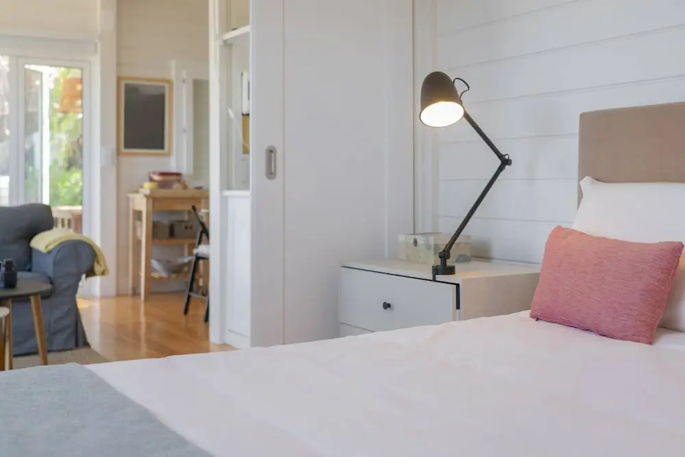 Casa da Rocha de Baixo by An Island Apart
