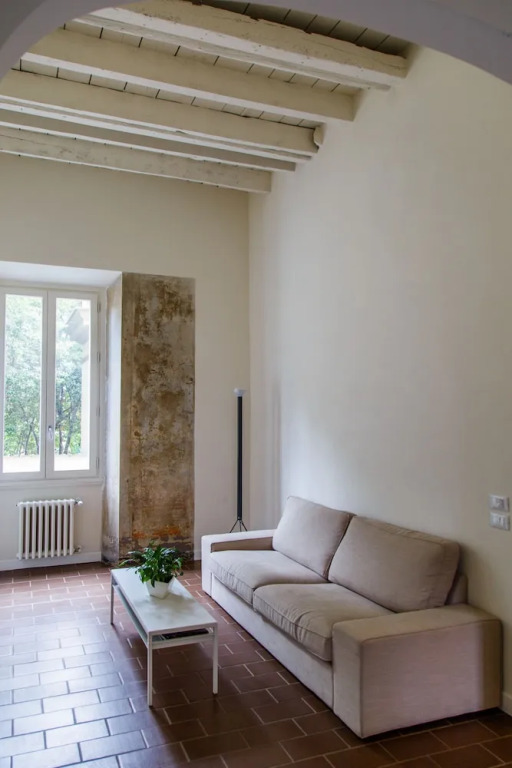 EE Florence Luxury Apartments