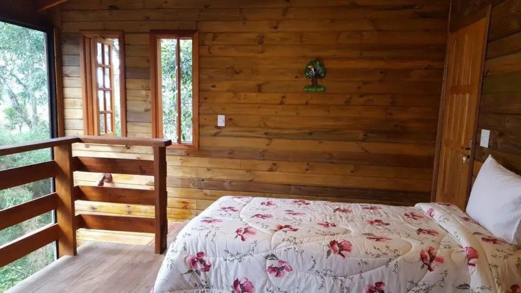 Chalé Dos Tucanos  Parede De Vidro Com Linda Vista