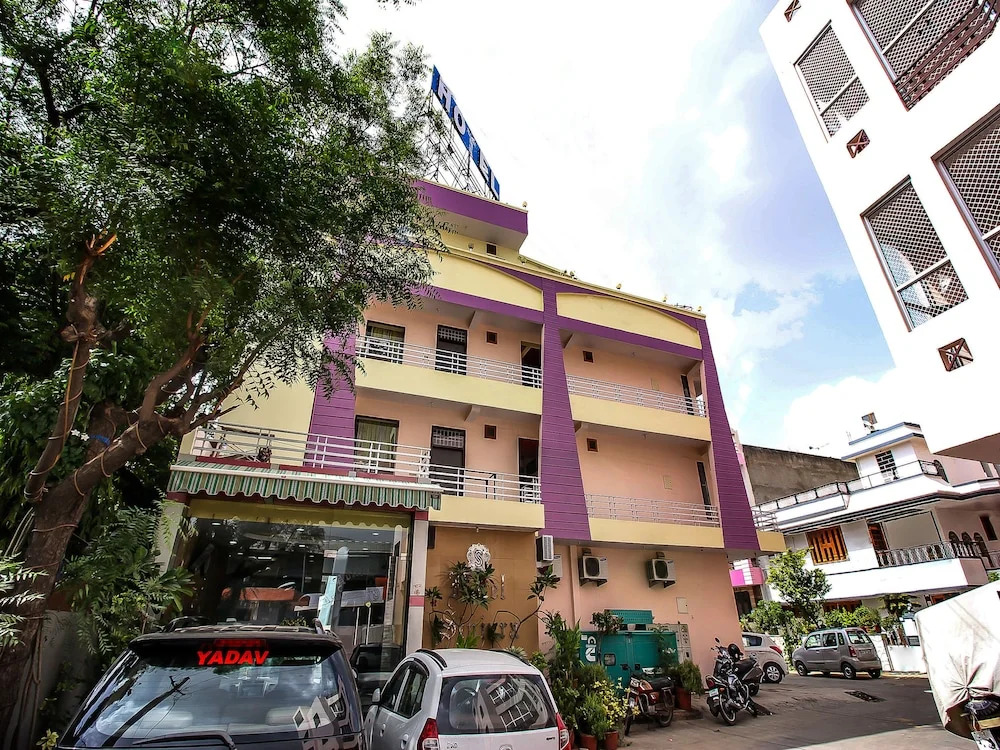 OYO Rooms Sodala Circle