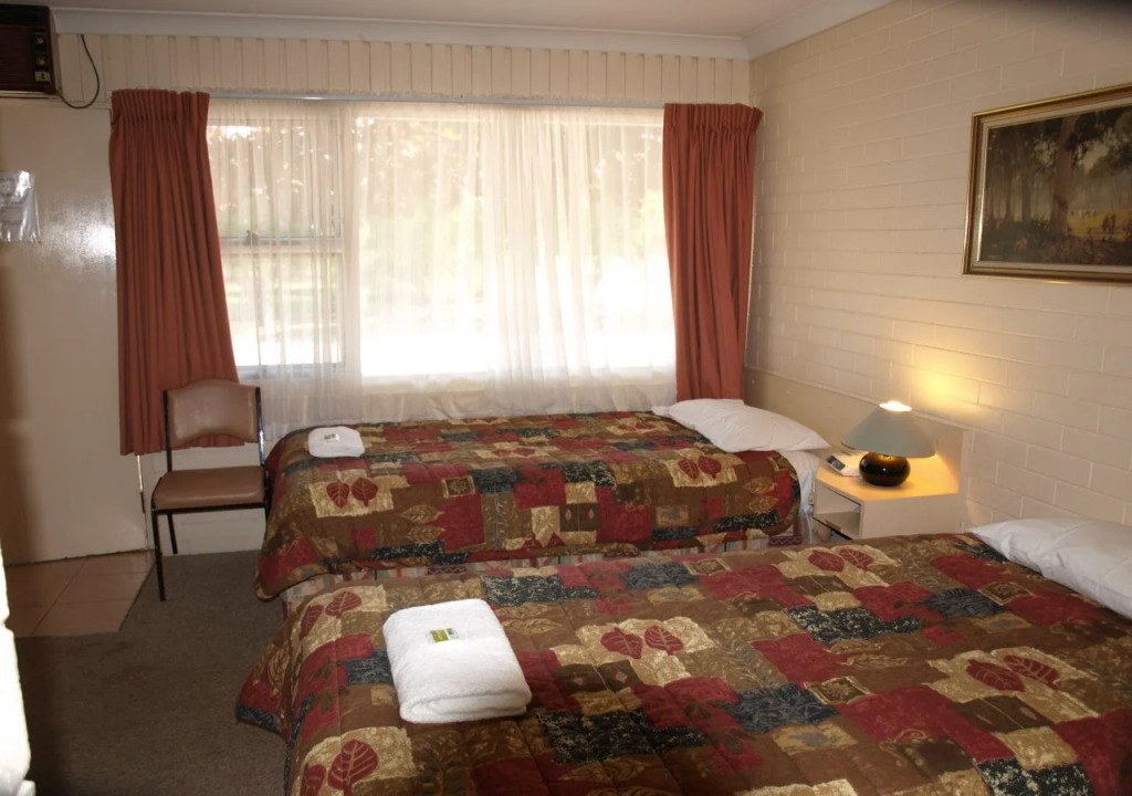 Civic Motor Inn
