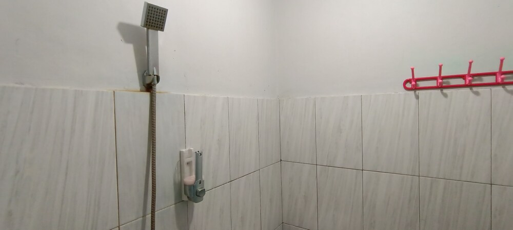 Hotel O Pondok Tawing Rumbih