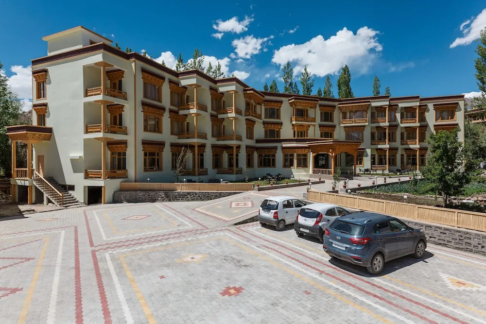 Hotel Leh Plaza