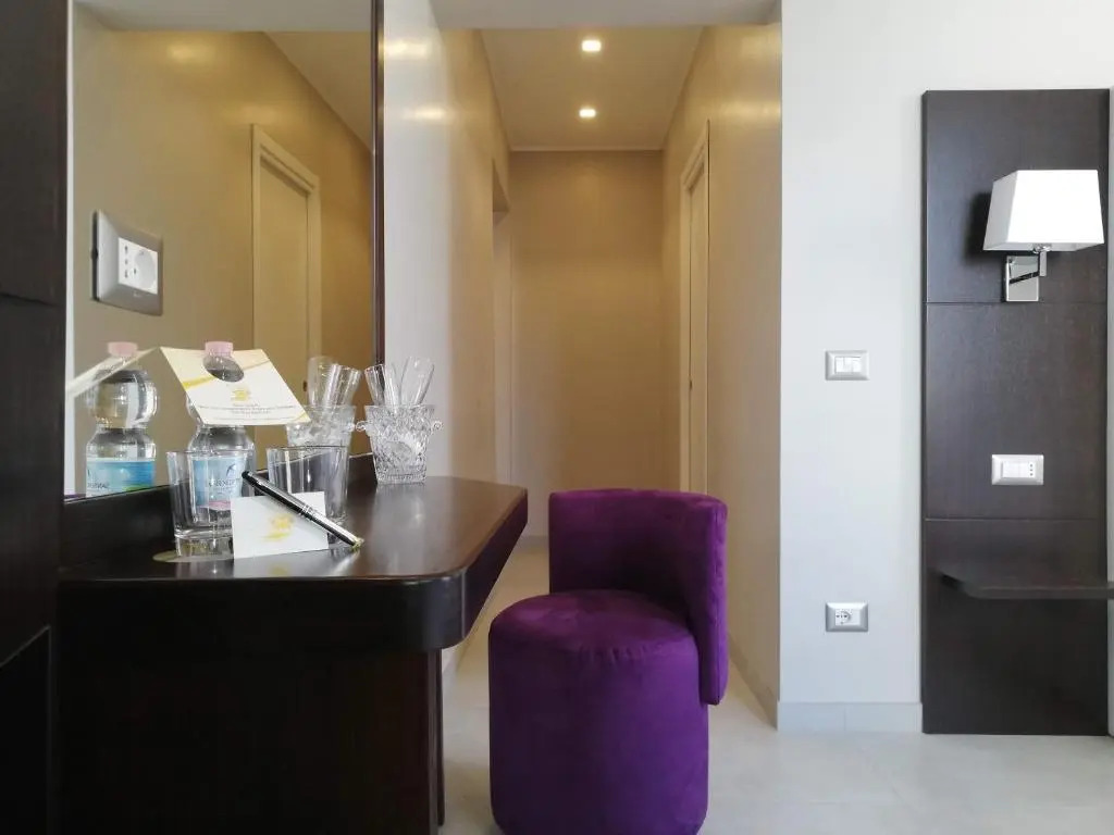 Roman Holidays Boutique Hotel