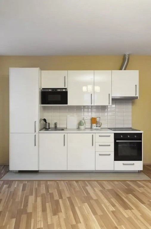 Apartment for 10 Guests Top Center of Prague