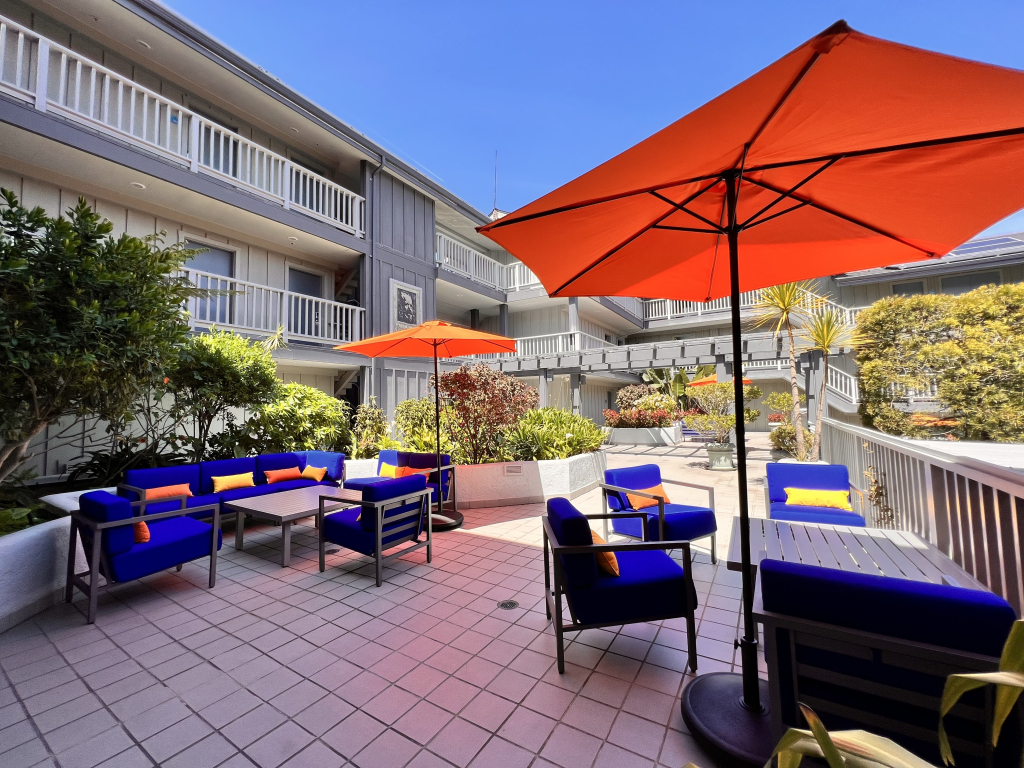 Holiday Inn Express Monterey - Cannery Row by IHG