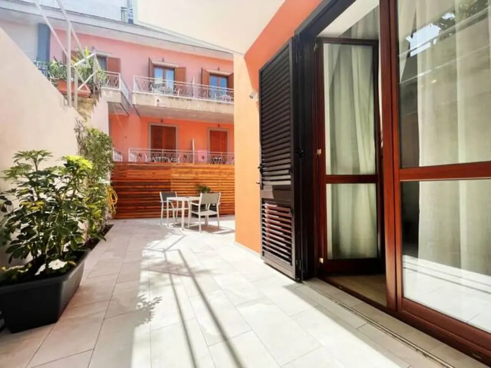 De Vivo Realty - Sunny House Sorrento