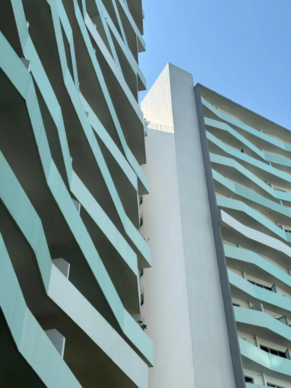 Elegantly designed Condominium in QC