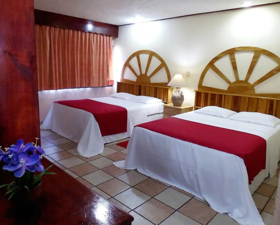 Hotel Esmeralda
