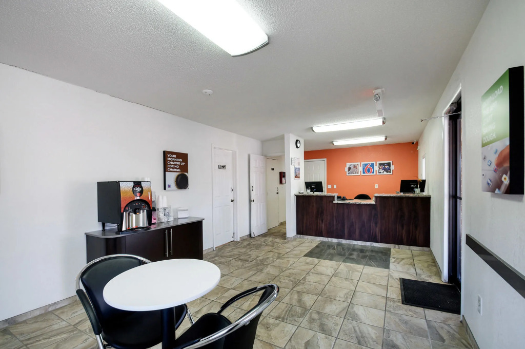 Motel 6-Charles Town, WV