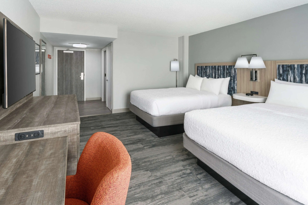 Hampton Inn & Suites Tampa Ybor City Downtown