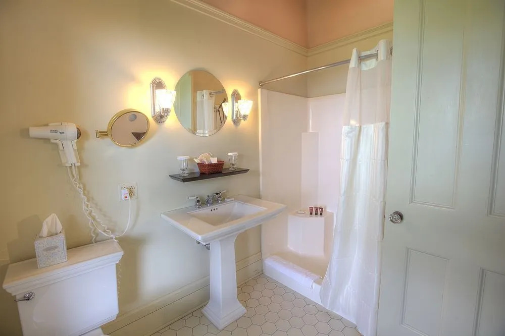 White Spring Manor