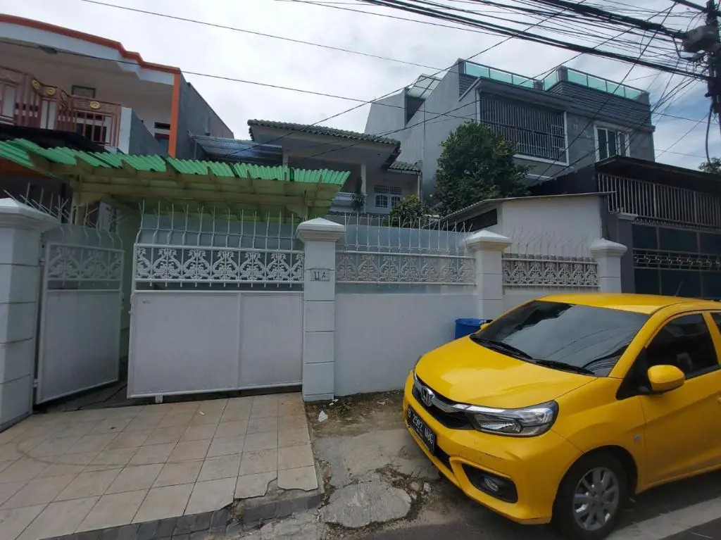 Eiffel Residence Tarakan - Female Only
