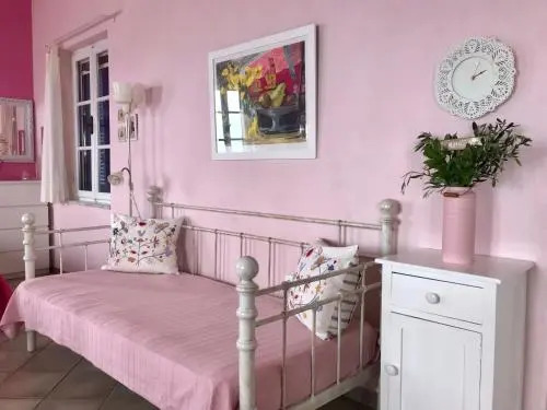 Vlichos Studio Apartment