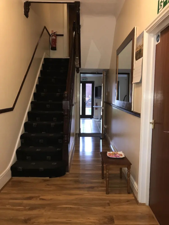 Aberdeen Guest House
