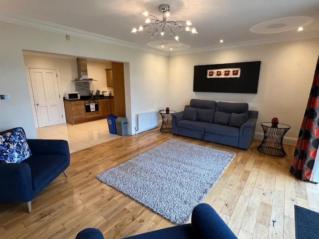 24 Castle Hume Court Holiday House