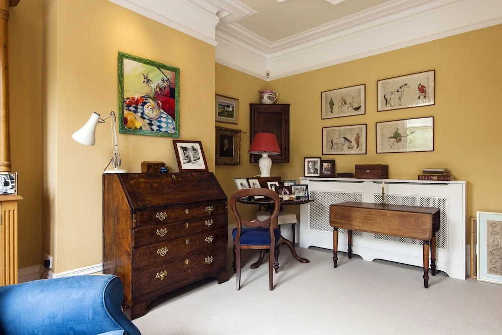Magnificent Clapham Common Home close to Brixton