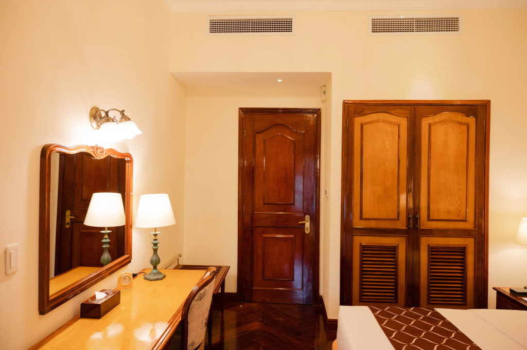 Hotel Grand Saigon