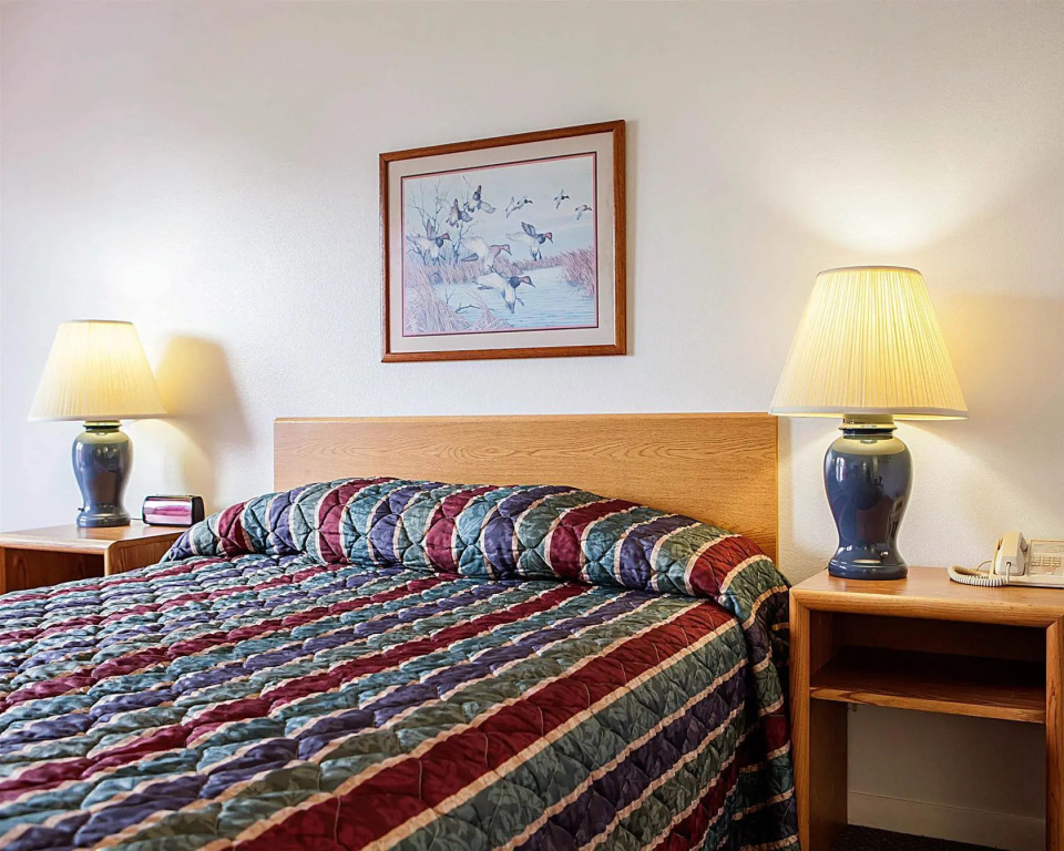 Econo Lodge West Liberty