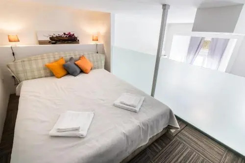Dream Home Apartment