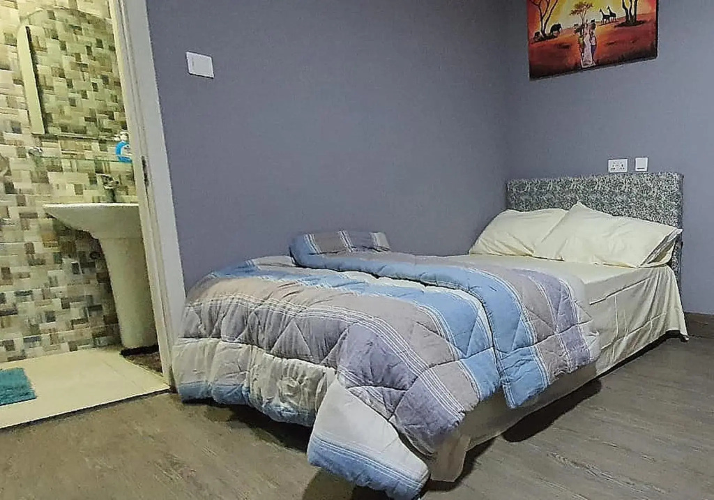 Legon City Mall Short Stay Apartments for Business and Vacation - East Legon