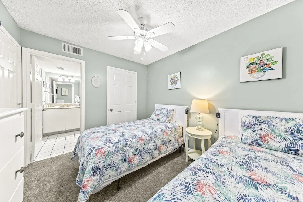 Tradewinds Condos