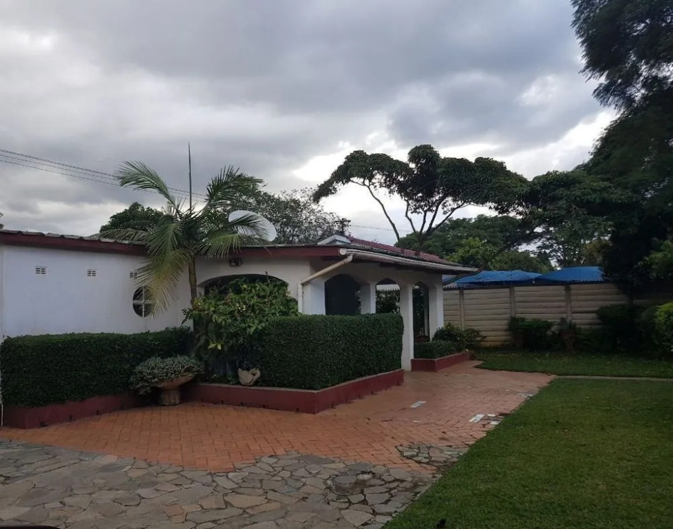 Intercom Lodge