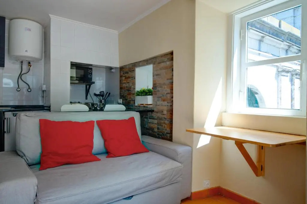 Cosy studio by the Flea Market and Tram 28