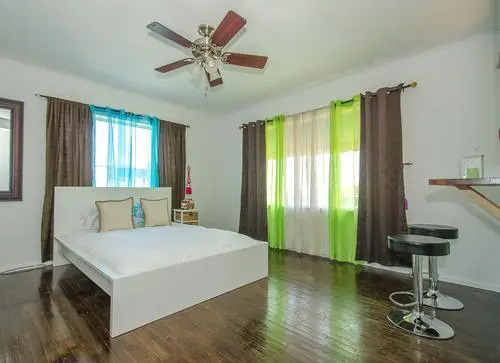 Entrada Playa Suites