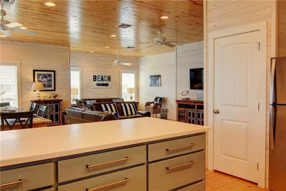 2727 S 11th Street #12 4 Bedrooms 3 Bathrooms Home