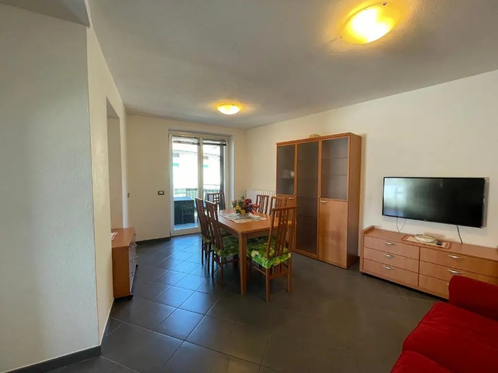 Modern apartment in Sorico - Larihome A10