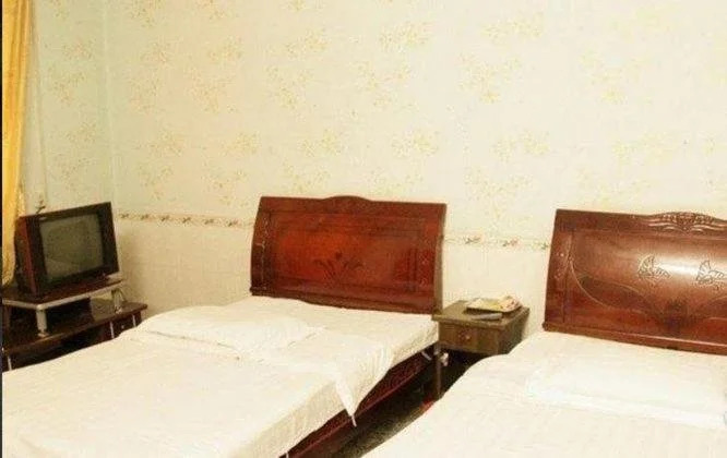 Guilin Jinfu Inn