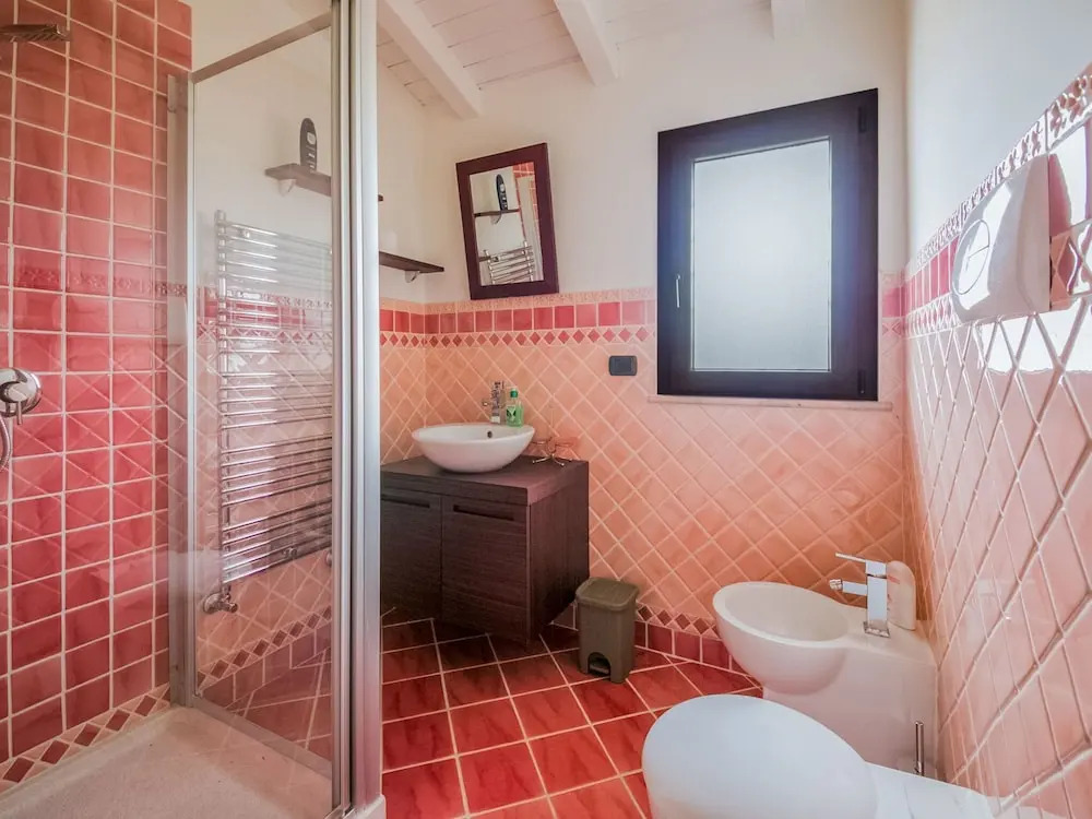 Villa With Private Pool With Salt Water Whirlpool and Cozy Porch