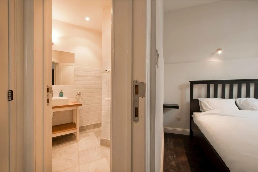 Saint Pauls Suite 2
