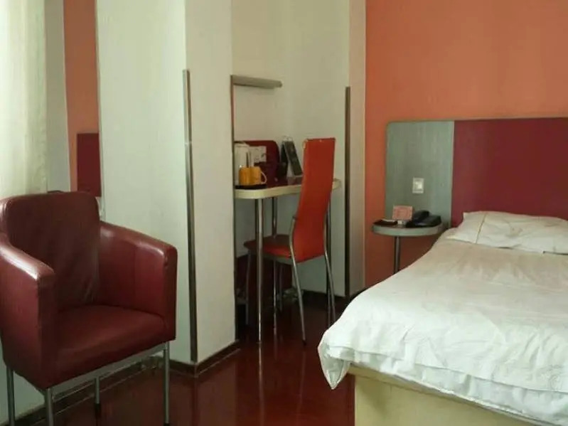 Motel168 Xu Chang Road Inn
