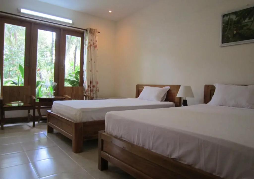 Sirena Resort