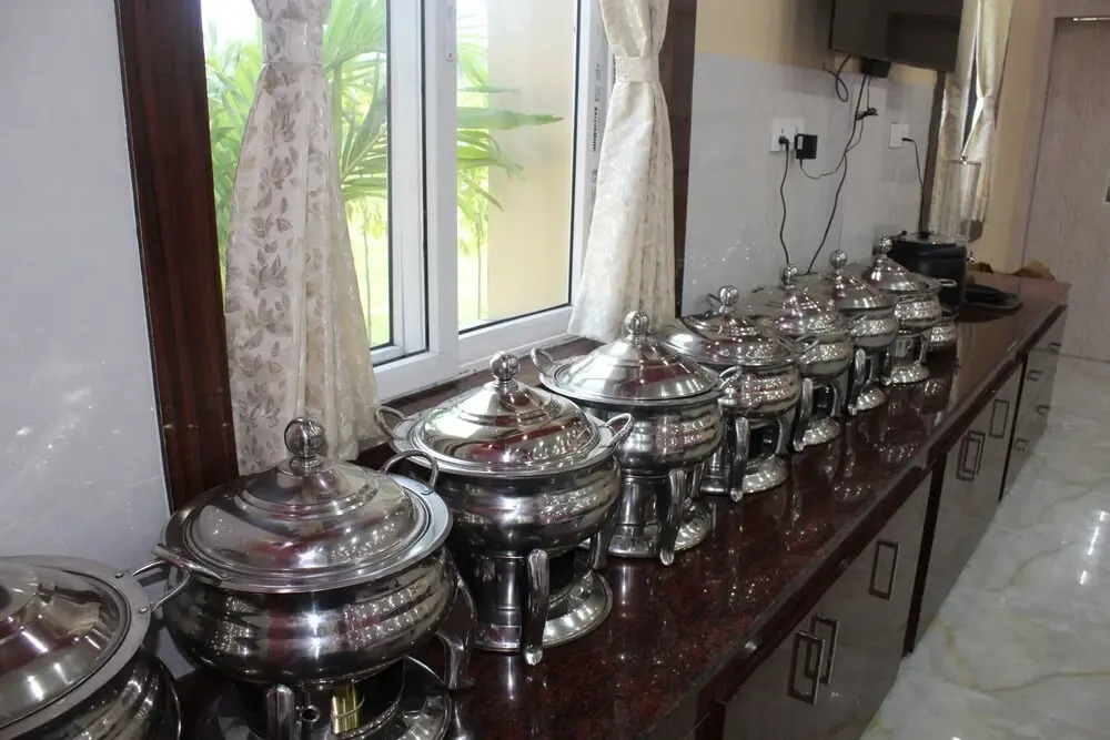 Hotel MJR - Free Pickup and Drop Temple, Sea Beach & Puri Railway Station