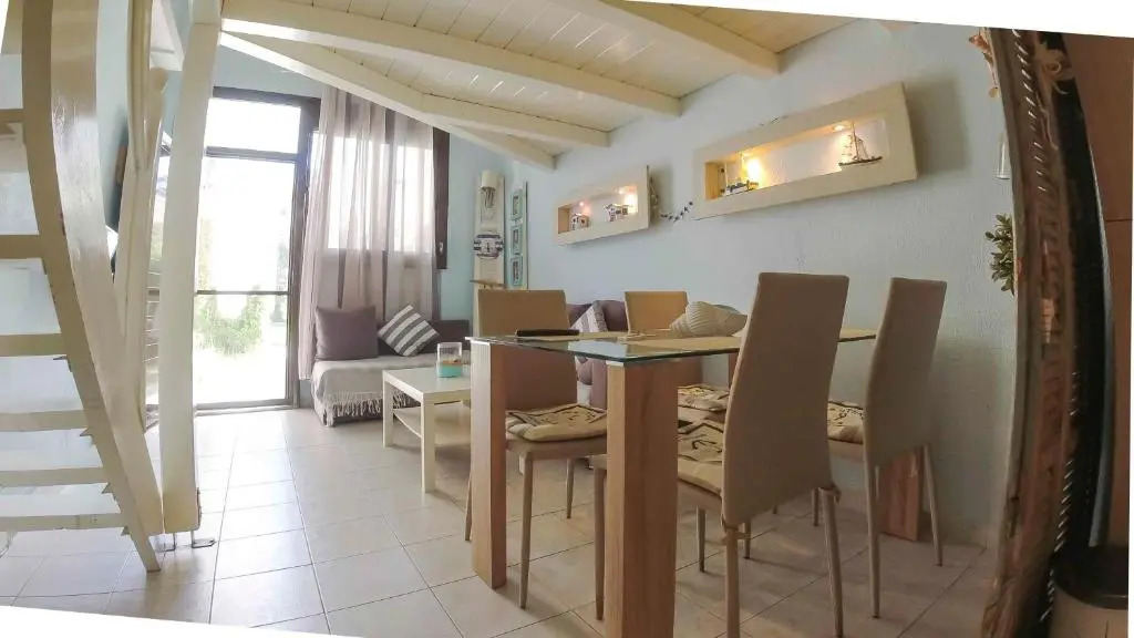 Modern Apartment 100m. from the Sea