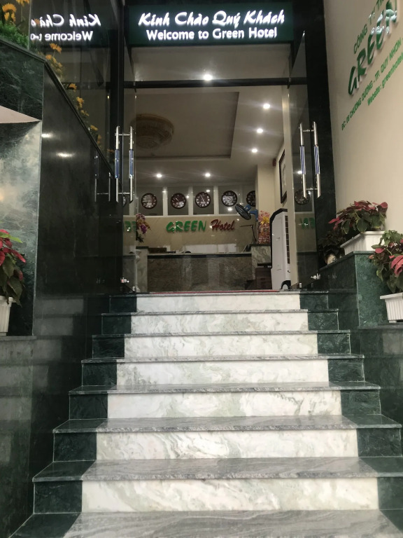 Green Hotel